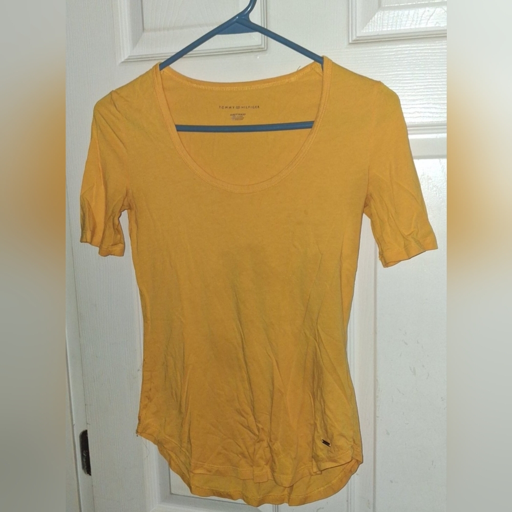 🍃 3 for 36 - XXS - Yellow Tommy Hilfiger Shirt